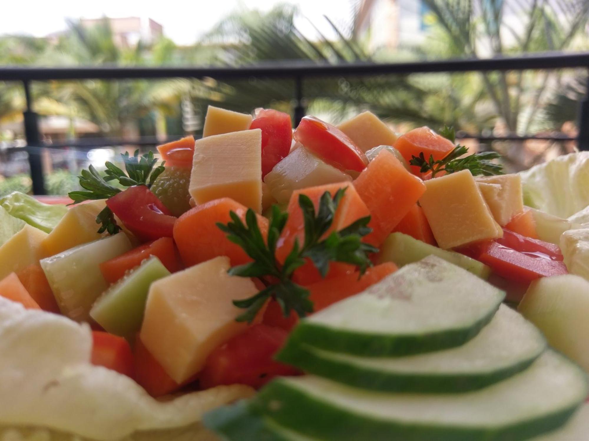 Shangri-la Hotel Muyenga Bugolobi Bagian luar foto