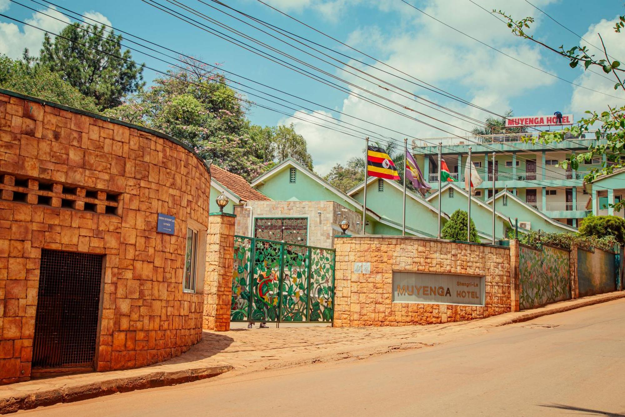 Shangri-la Hotel Muyenga Bugolobi Bagian luar foto