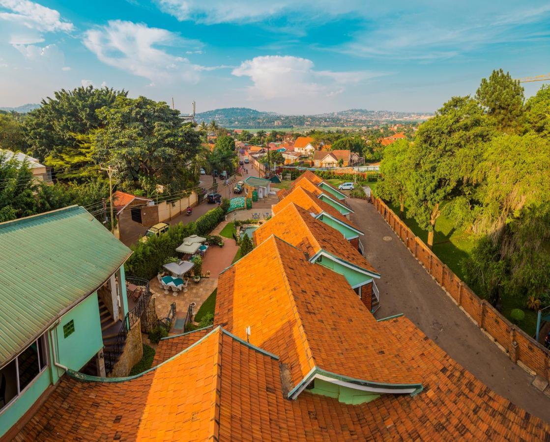 Shangri-la Hotel Muyenga Bugolobi Bagian luar foto